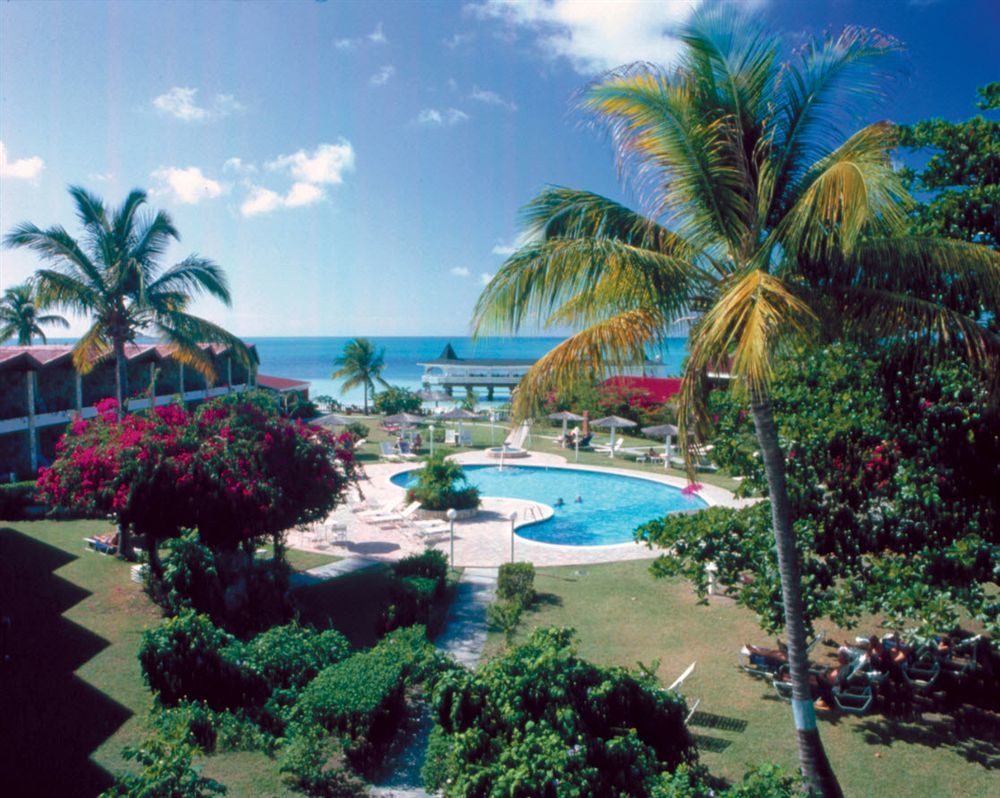 Starfish Halcyon Cove Hotel Dickenson Bay Kültér fotó