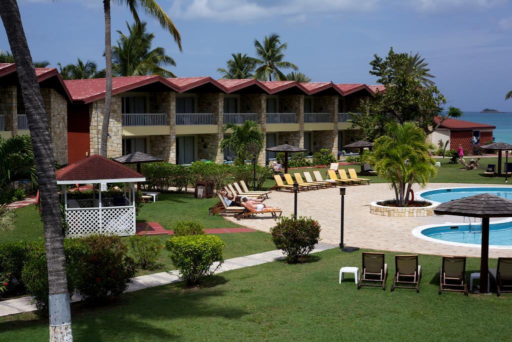 Starfish Halcyon Cove Hotel Dickenson Bay Kültér fotó